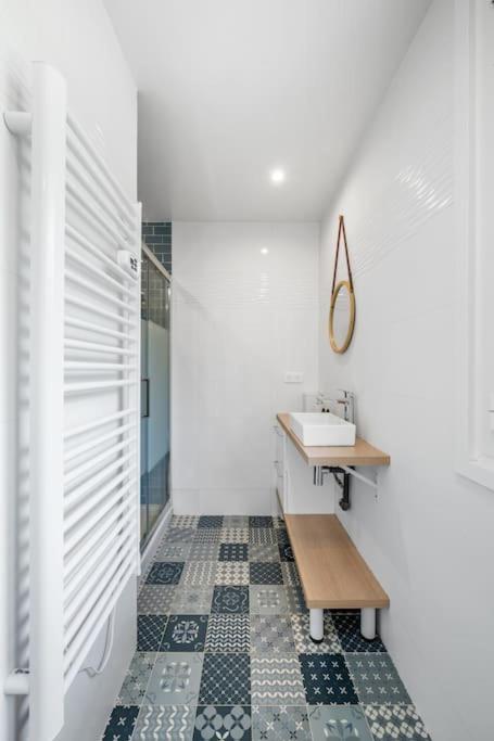 Apartment La - Centre - Jardin - Parking Privee - Climatisation *